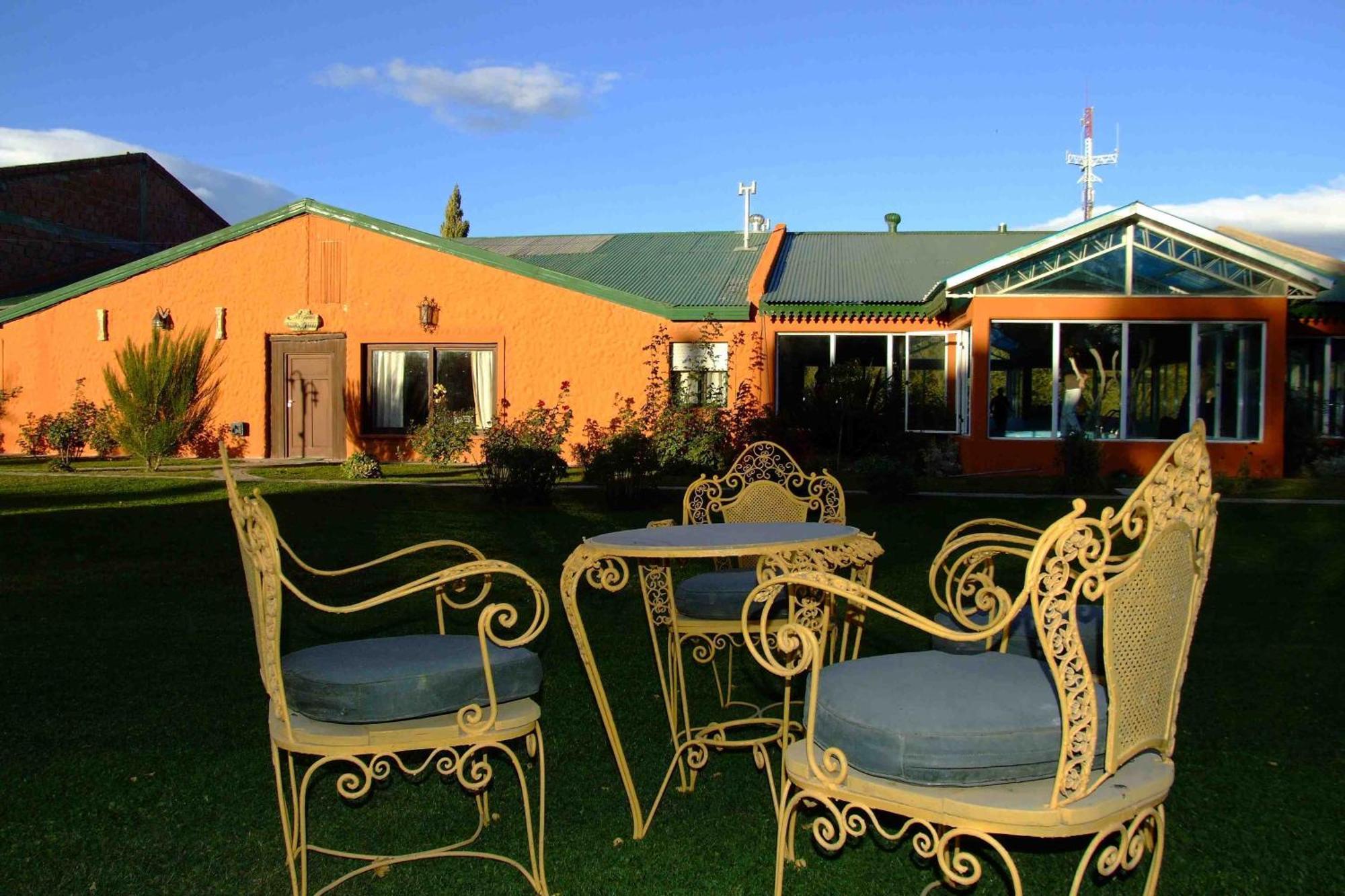 "La Loma" - Vieja Casona Aparthotel El Calafate Ngoại thất bức ảnh