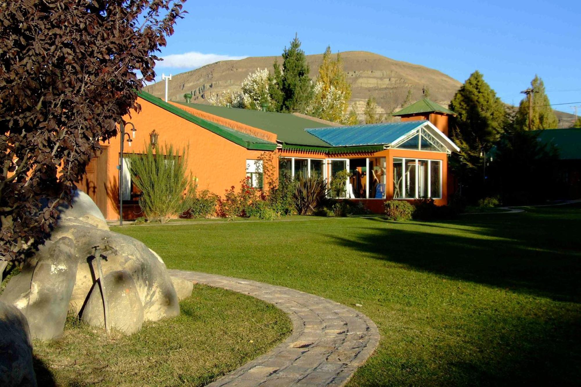 "La Loma" - Vieja Casona Aparthotel El Calafate Ngoại thất bức ảnh