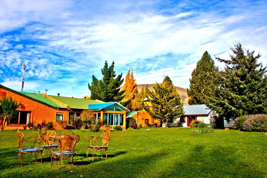 "La Loma" - Vieja Casona Aparthotel El Calafate Ngoại thất bức ảnh